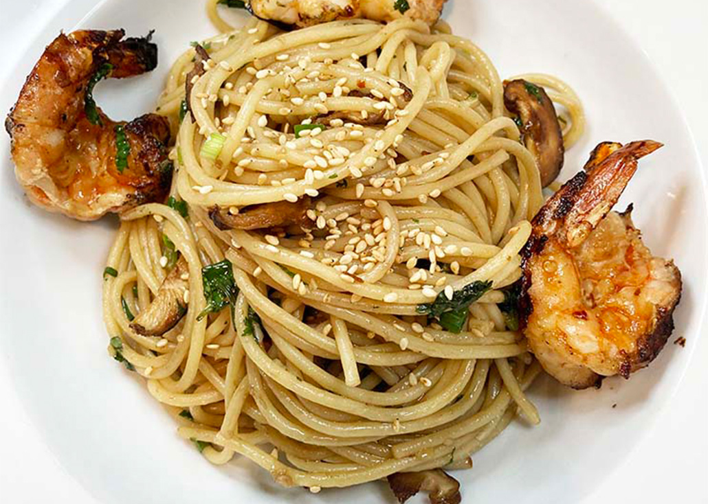 Spicy Garlic Noodles with Grilled Shrimp Photo